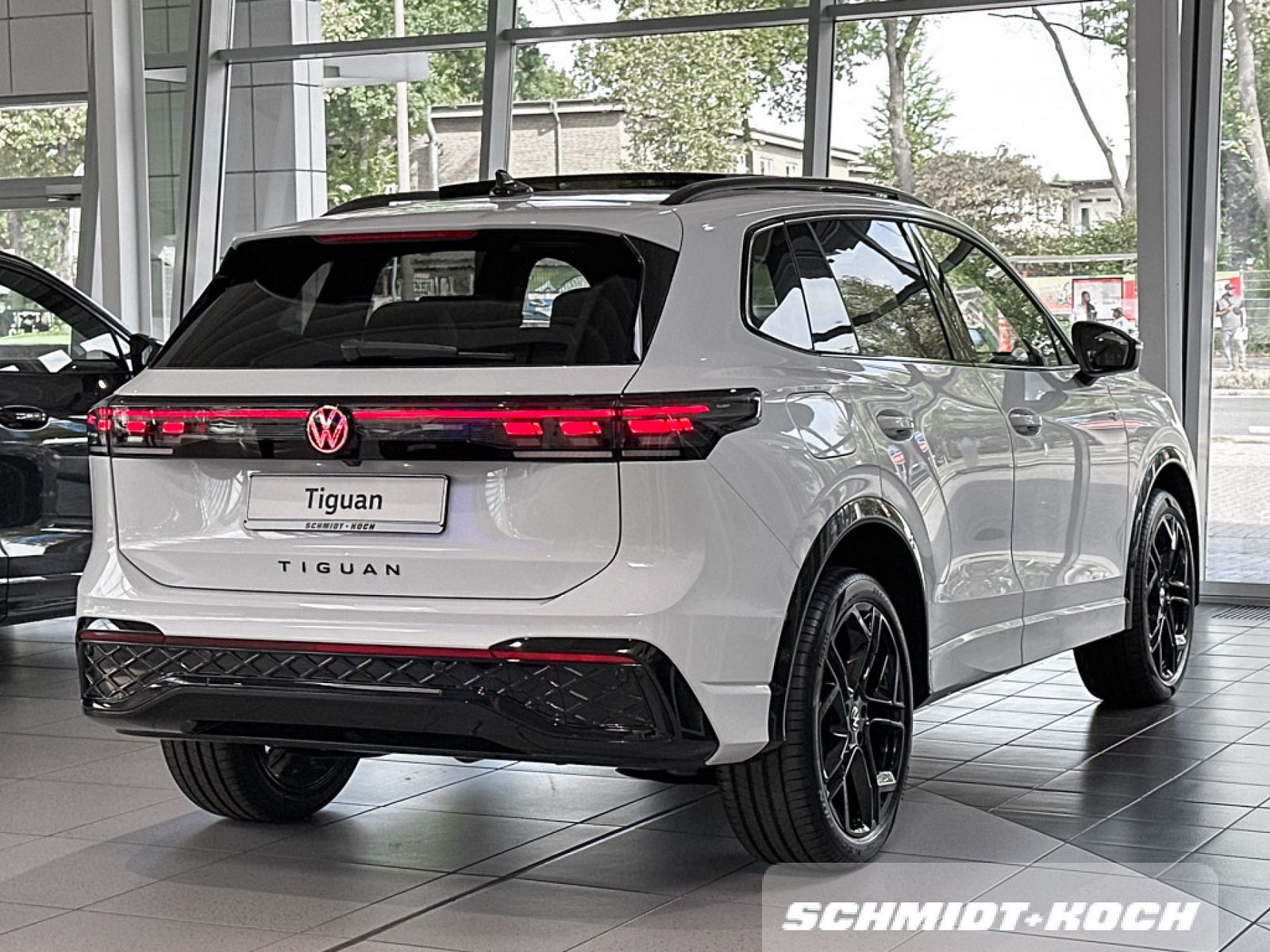 Volkswagen Tiguan 1.5 TSI eHybrid DSG R-Line LEDER MATRIX