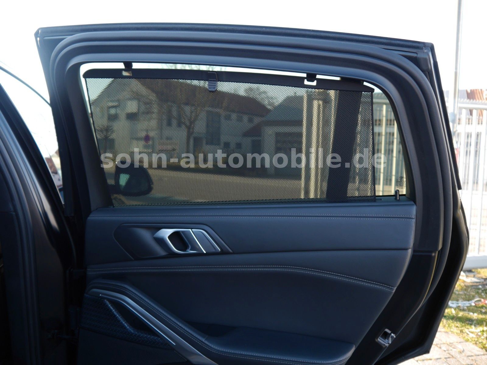 BMW X6 xDrive 40d M-Sport Edition Black - Samsaru's Car Outlet