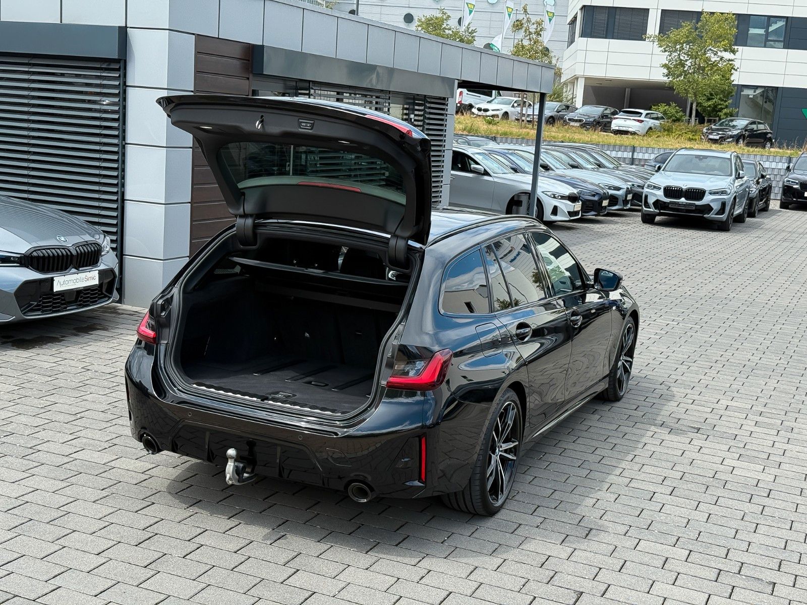 BMW 320d xD M Sport - Samsaru's Car Outlet