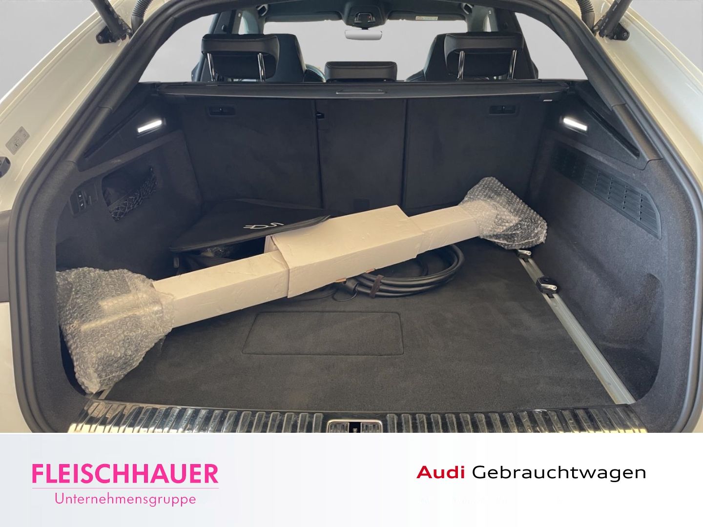 Audi Q8 S line 55 TFSIe quattro B&O ACC Leder Optik-P