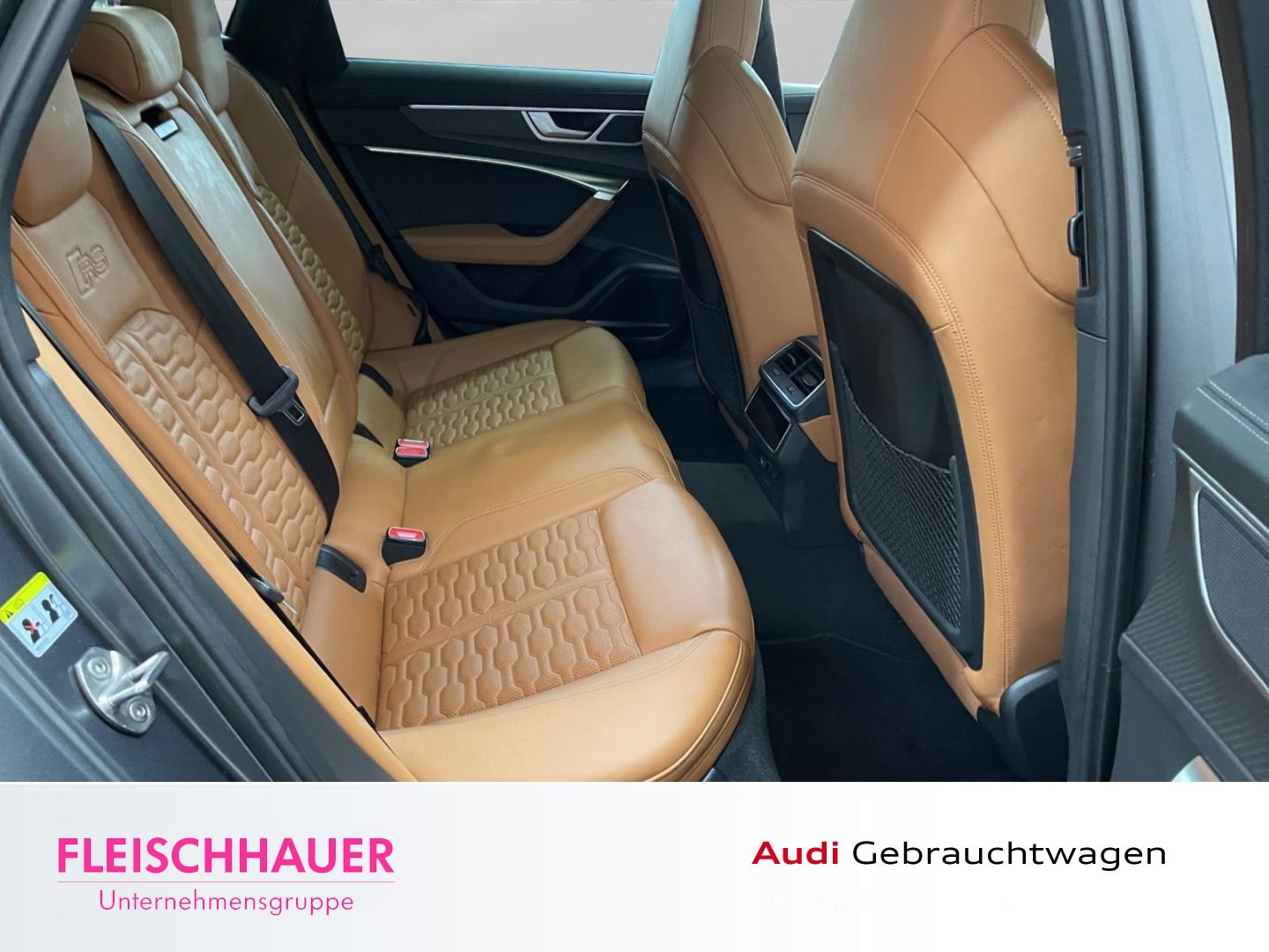 Audi RS6 Avant quattro HUD StandHZG Pano Navi Leder D