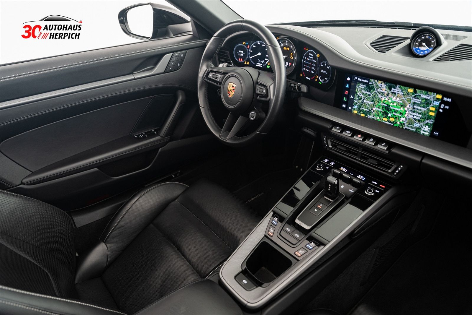 Porsche 992 .1 Targa 4S SportDesign Lift Matrix HAL Inno