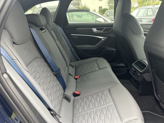 Audi RS6 AVANT 4.0TSI QUATTRO*HEAD-UP*PANO*STANDH.*AH