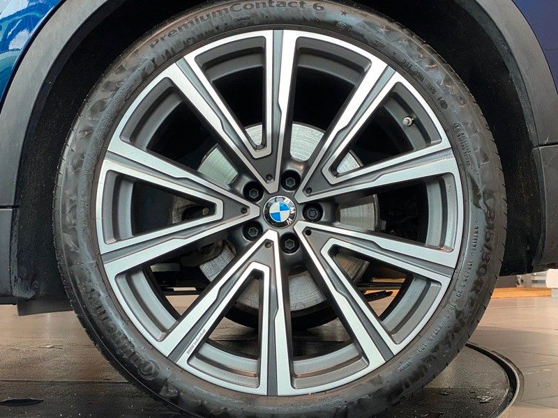 BMW X5 45e Shadow Laser NightV HUD SoftCl ACC 22"