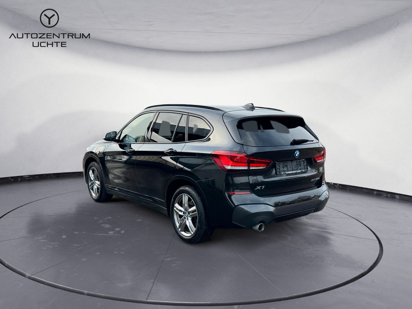 BMW X1 xDrive 25 e M Sport - Samsaru's Car Outlet