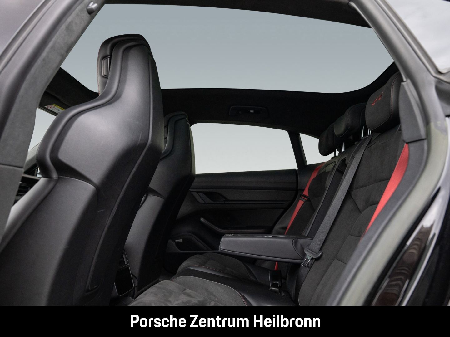 Porsche Taycan GTS Sport Turismo BOSE Panorama Head-Up