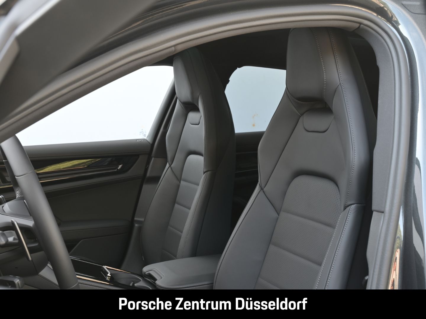 Porsche Panamera 4S E-Hybrid BOSE Sport Chrono Paket