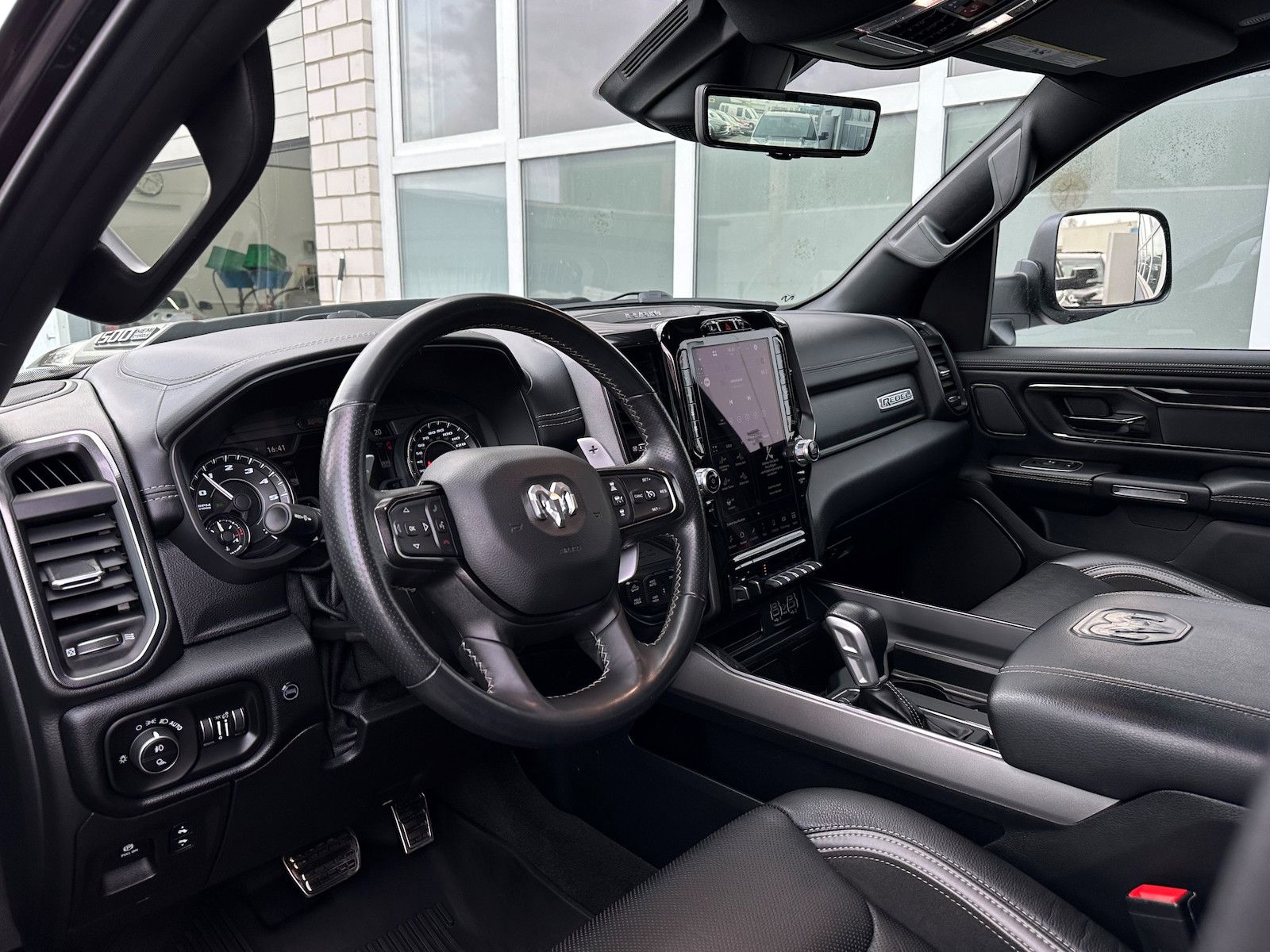 Dodge RAM 1500 Rebel GT Pano HUD Luftf 12´ Prins 360°
