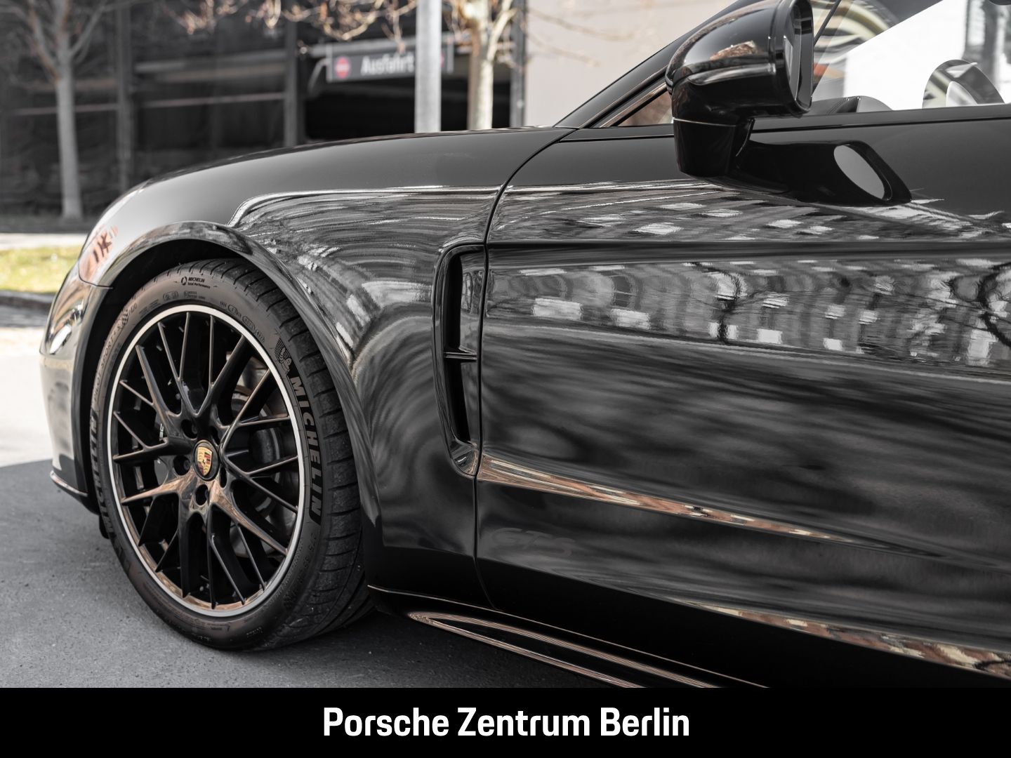 Porsche Panamera GTS BOSE Surround-View Panoramadach LED