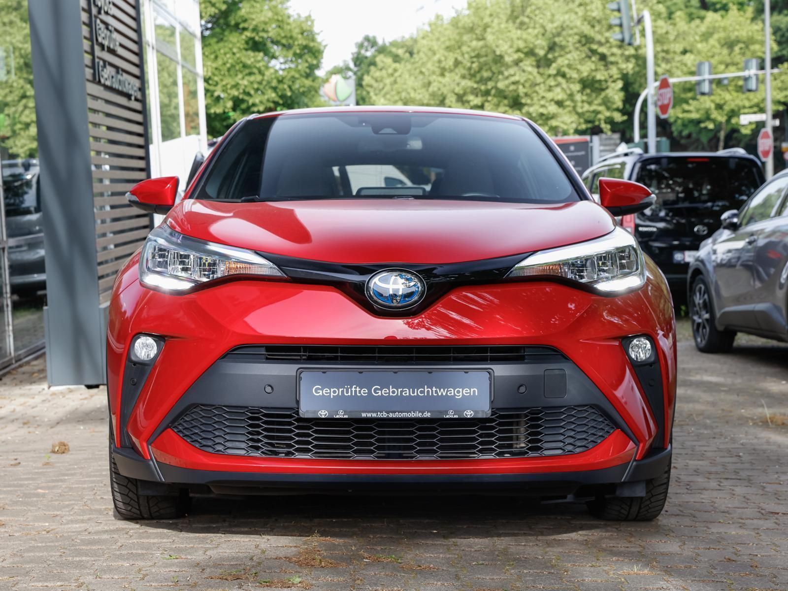 Toyota C-HR 2.0 HYBRID - Samsaru's Car Outlet