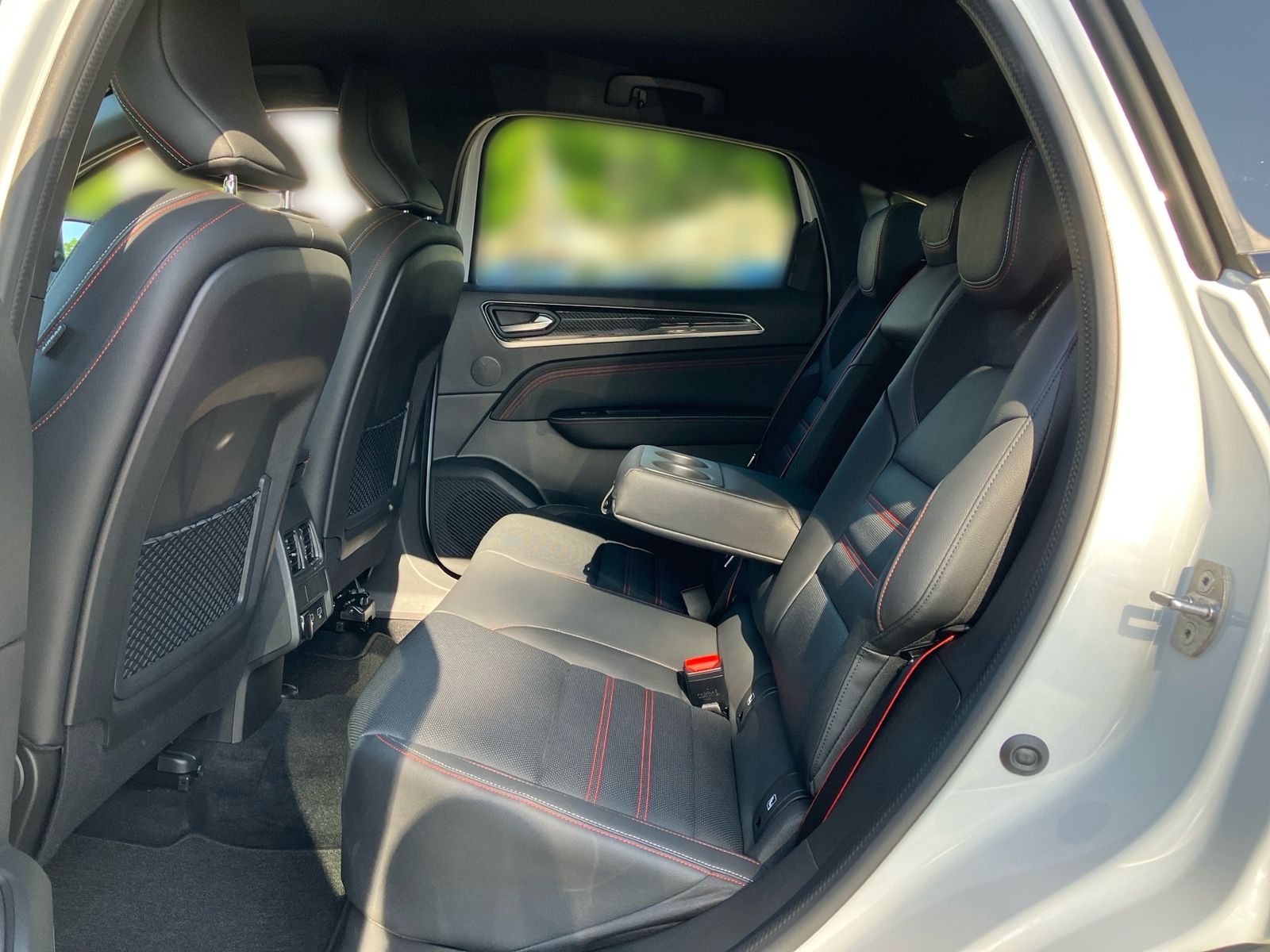 Renault Arkana TCe 160 EDC R.S. LINE - Samsaru's Car Outlet