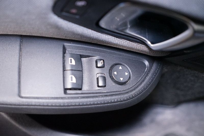 BMW i3 42 kWh / 120 AH S 184 - Samsaru's Car Outlet