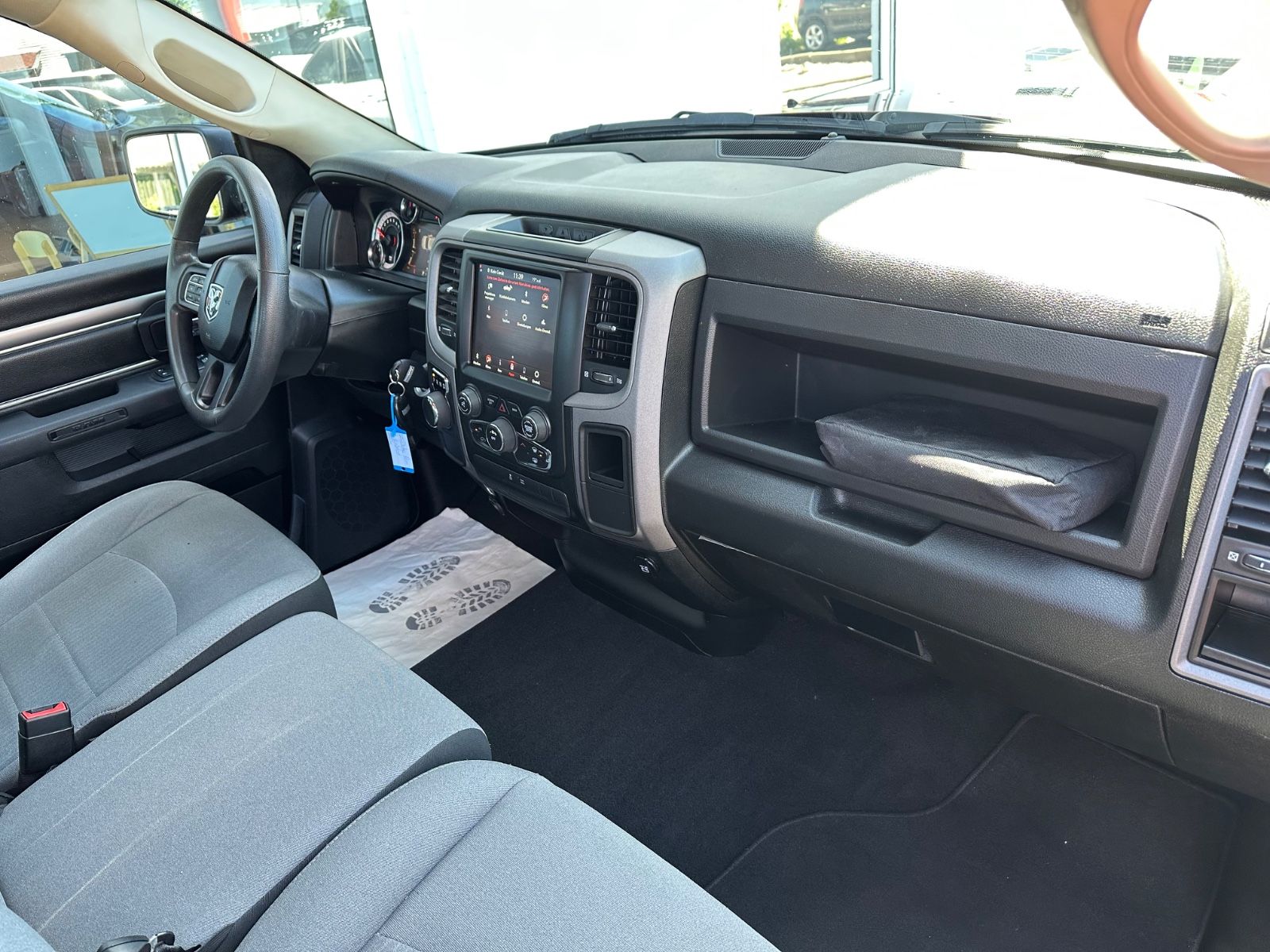 Dodge RAM 1500 DS Reg.Cab Tradesman 5.7L