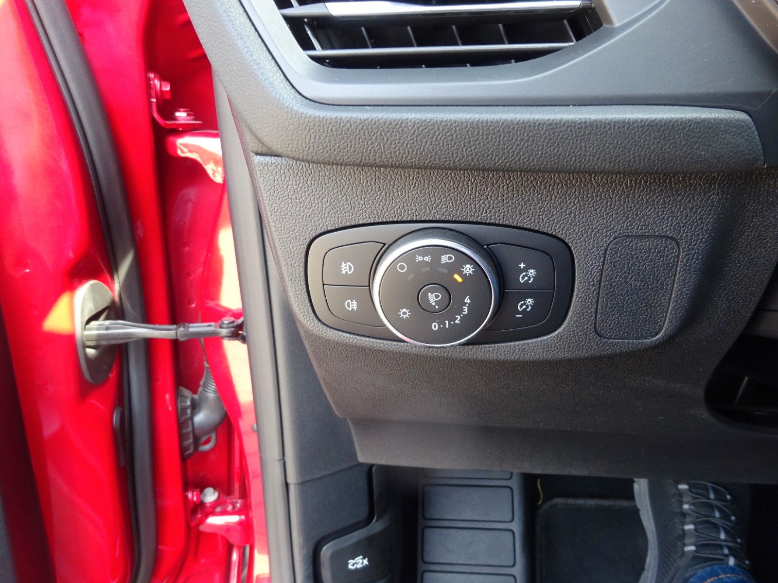 Ford Focus Turnier Titanium Anhängekupplung