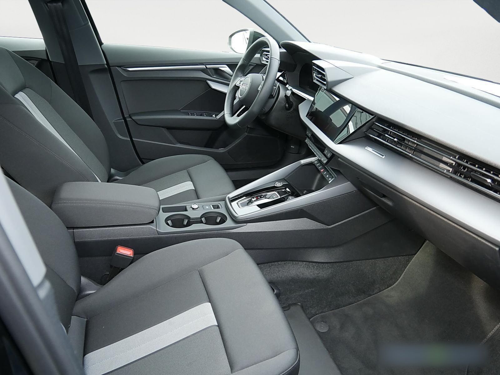 Audi A3 Sportback 35 TFSI Advanced - Samsaru's Car Outlet