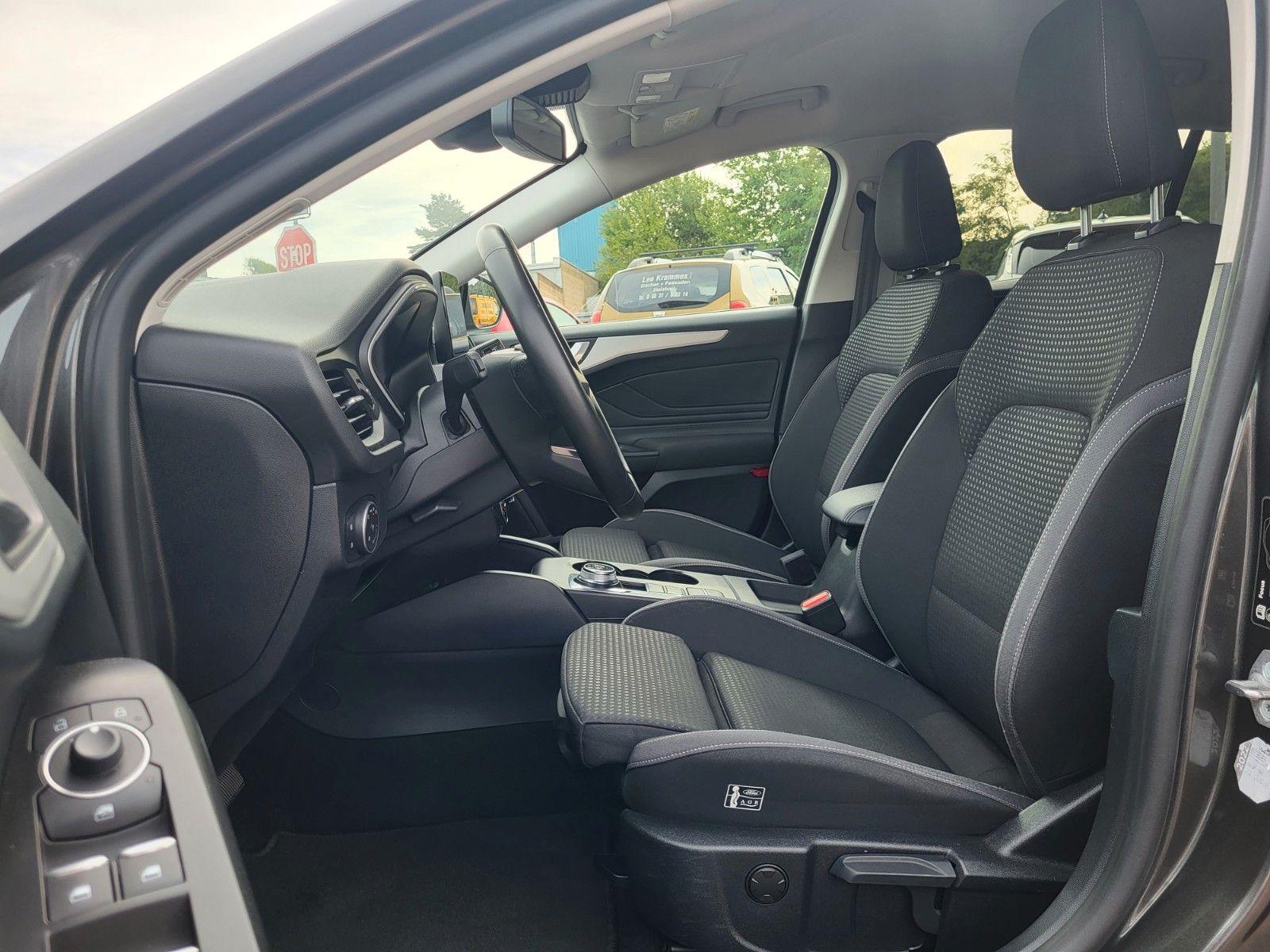 Ford Focus 1.5D - Samsaru's Car Outlet