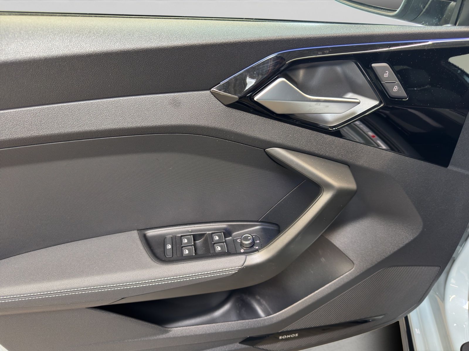 Audi A1 Sportback 40 TFSI S line competition SONOS Na