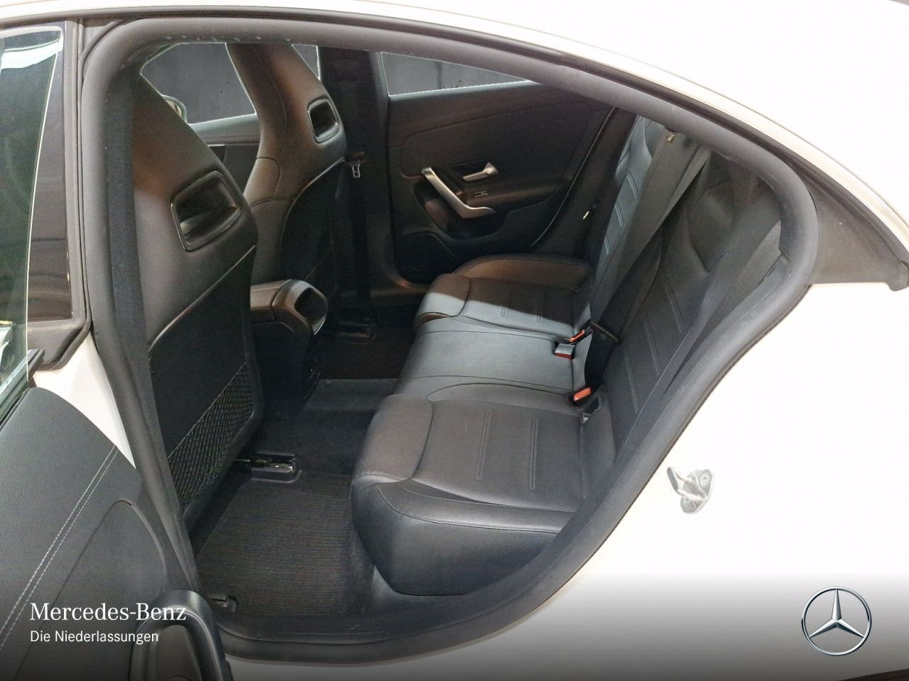 Mercedes-Benz CLA 200 4M Cp Progressive - Samsaru's Car Outlet