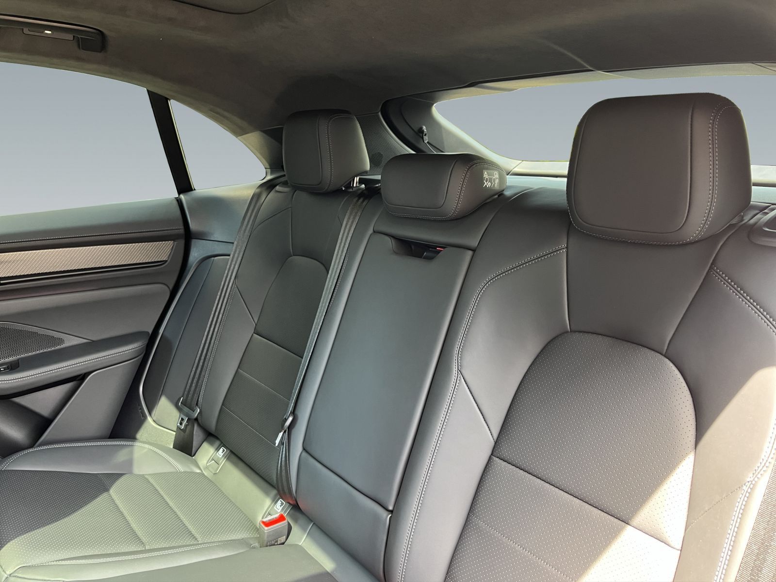 Porsche Macan Turbo Pano.,Privacy,Head-Up,Sport Chrono,I