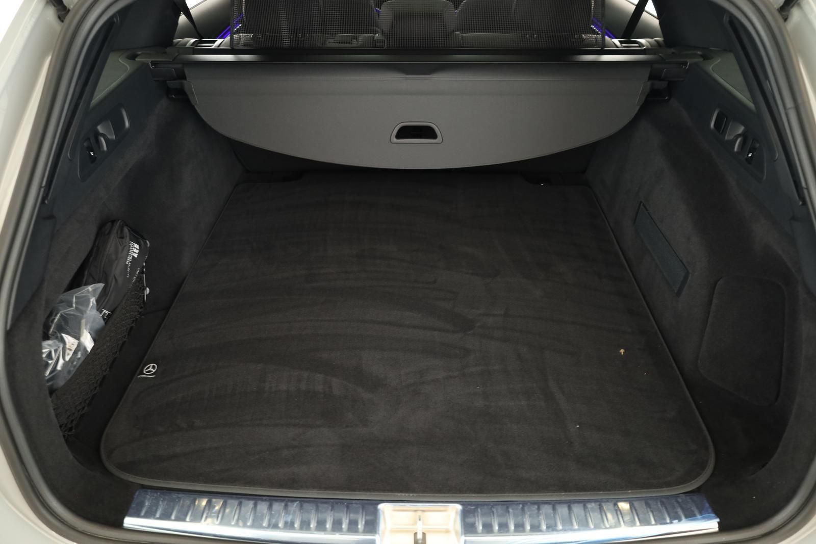 Mercedes-Benz E 450 d T 4M AMG Premium+ DIGITAL Pano STHZ AHK