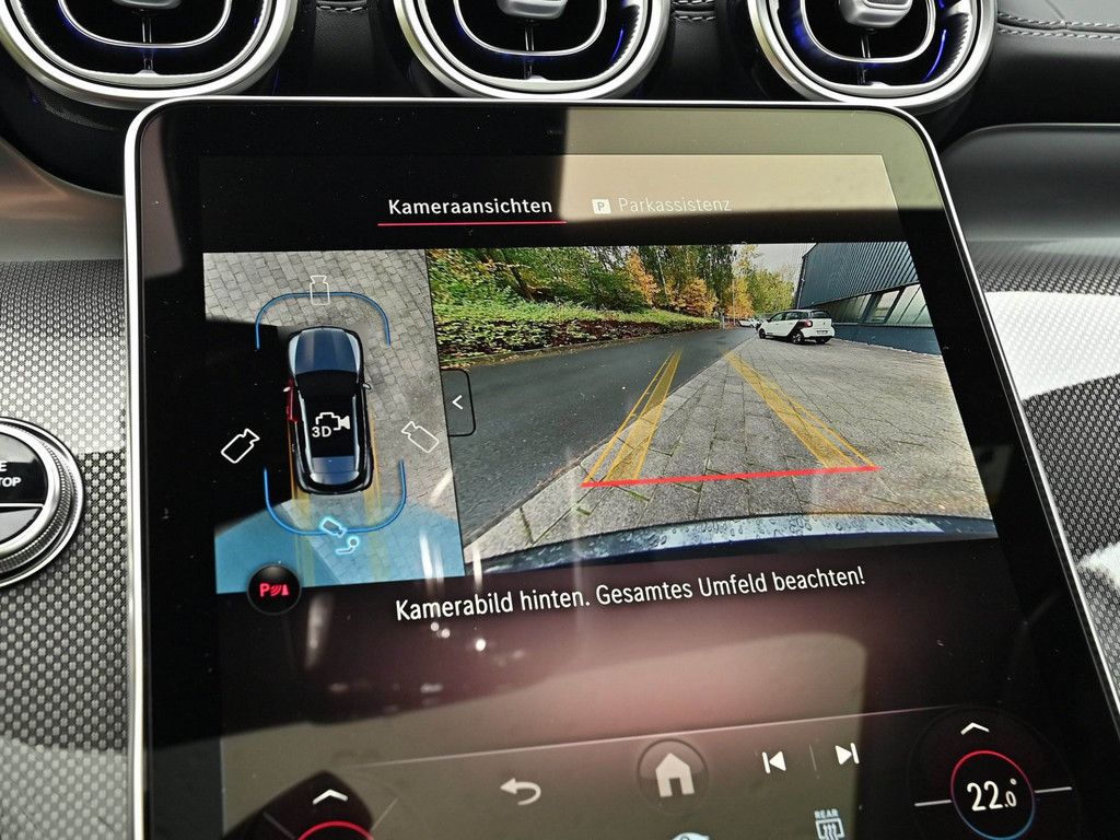 Mercedes-Benz GLC 220 d 4M AMG Line AHK Distr Pano DIGITAL LIG