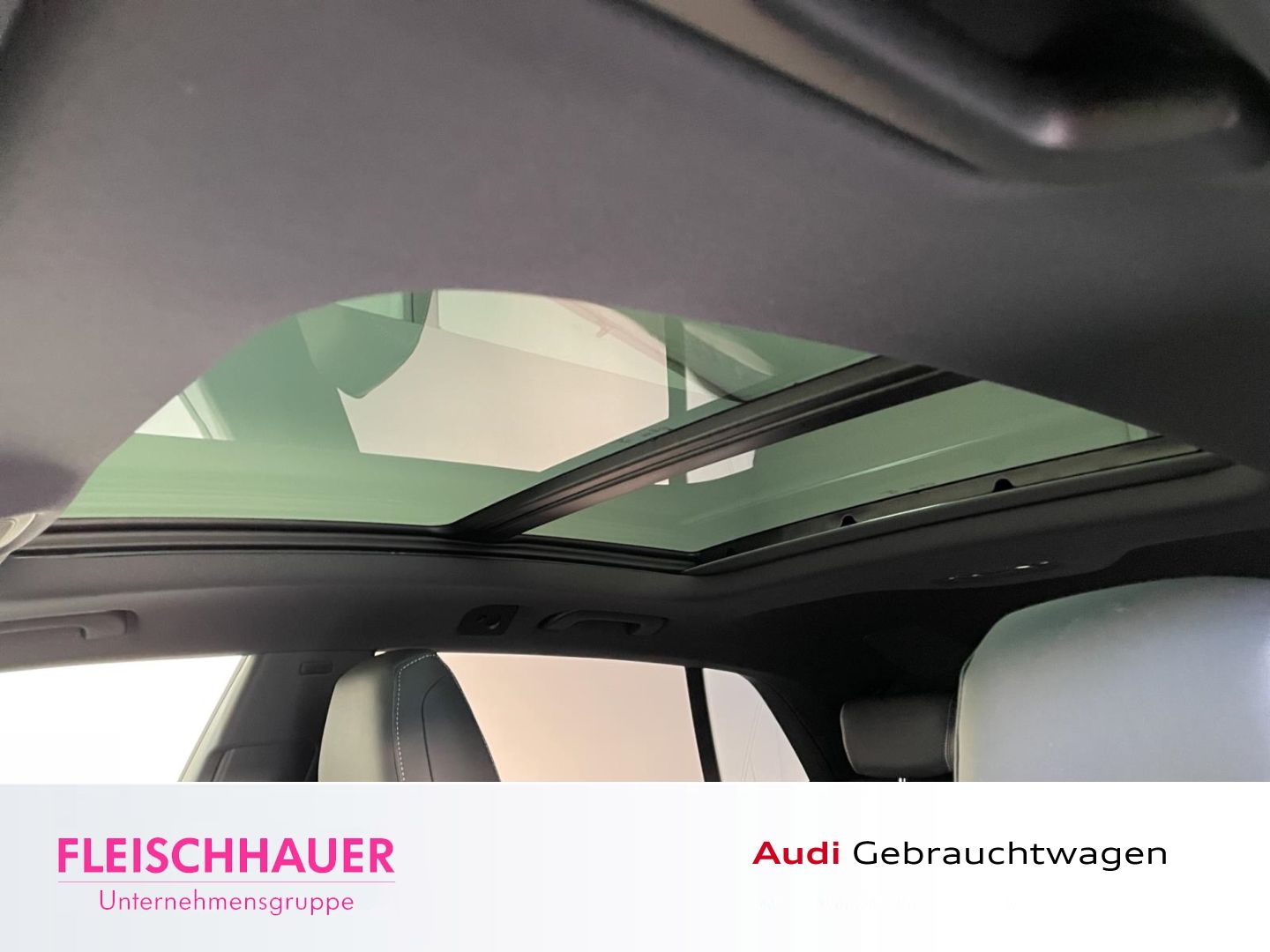 Audi RSQ8 SUV performance tiptronic