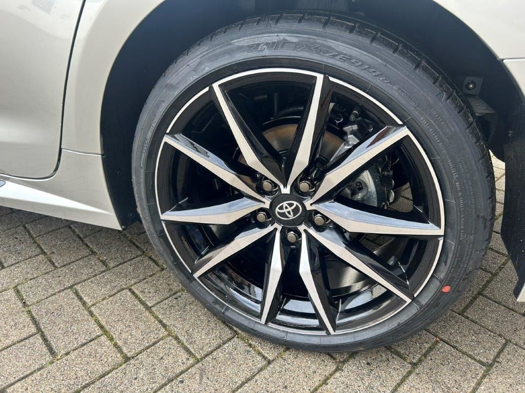 Toyota Corolla 2,0l GR Sport Hybrid TS ACC LED SHZ RFK