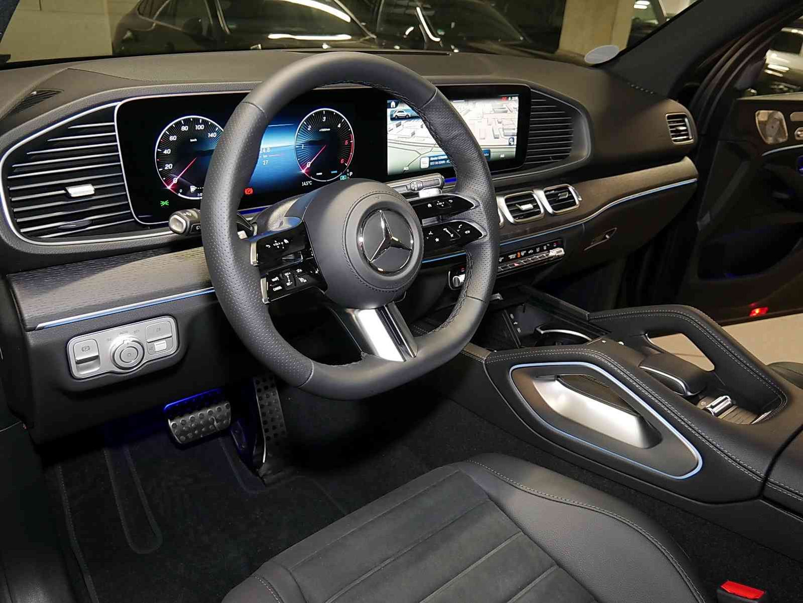 Mercedes-Benz GLE 450 d 4M+AMG+7SITZE+AIR+AHK+DIST+PANO+MBEAM+