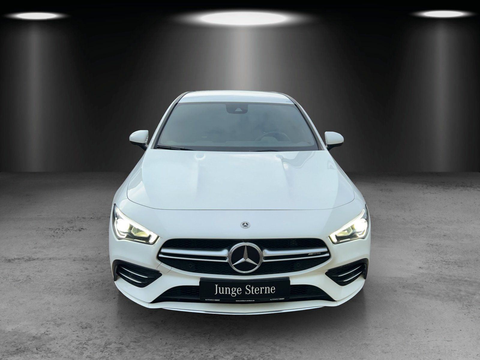 Mercedes-Benz CLA 35 AMG - Samsaru's Car Outlet