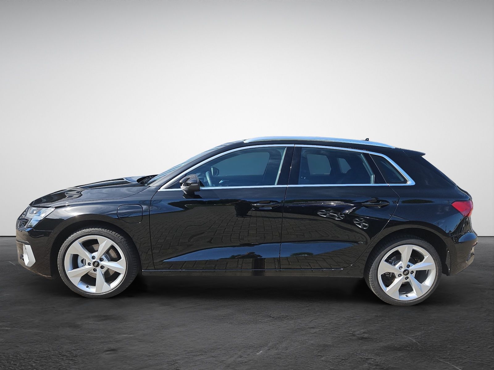 Audi A3 Sportback 40 TFSI e S tronic Advanced - Samsaru's Car Outlet