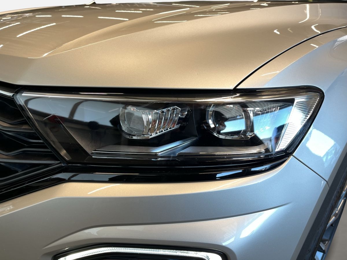 Volkswagen T-Roc 1.5 TSI DSG Style - Samsaru's Car Outlet