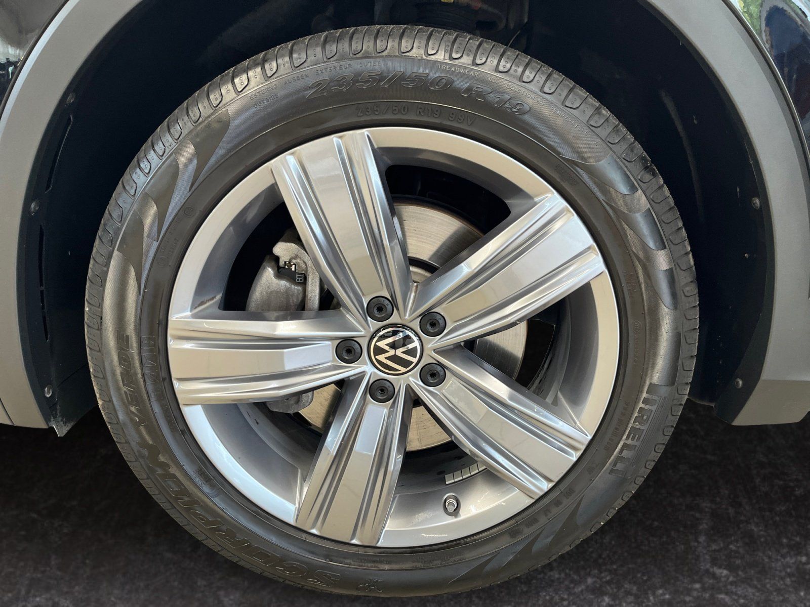 Volkswagen Tiguan Allspace Elegance 2.0 TSI DSG 4x4 7Sitzer