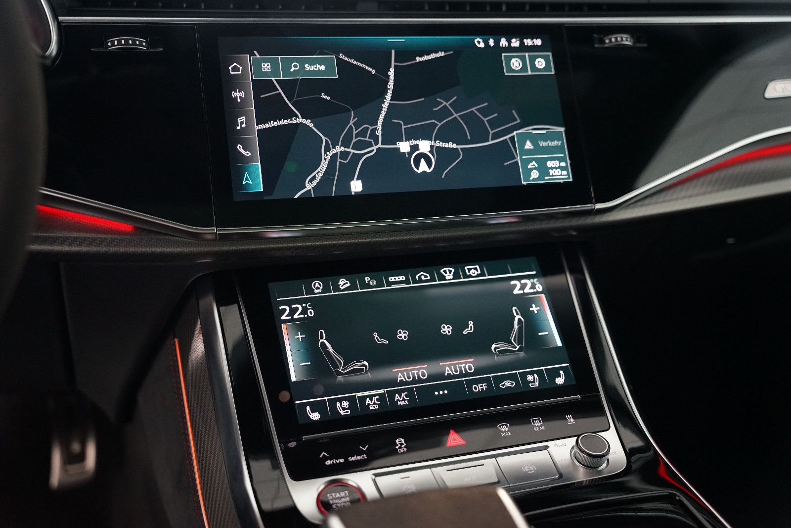 Audi RSQ8 | HuD | Keramik | Pano | 305 km/h | 23"
