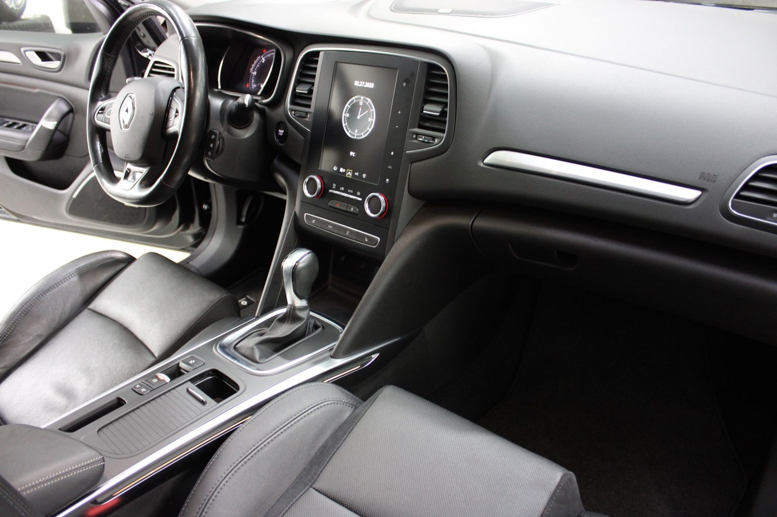 Renault Megane dCi 115 BOSE EDITION - Samsaru's Car Outlet