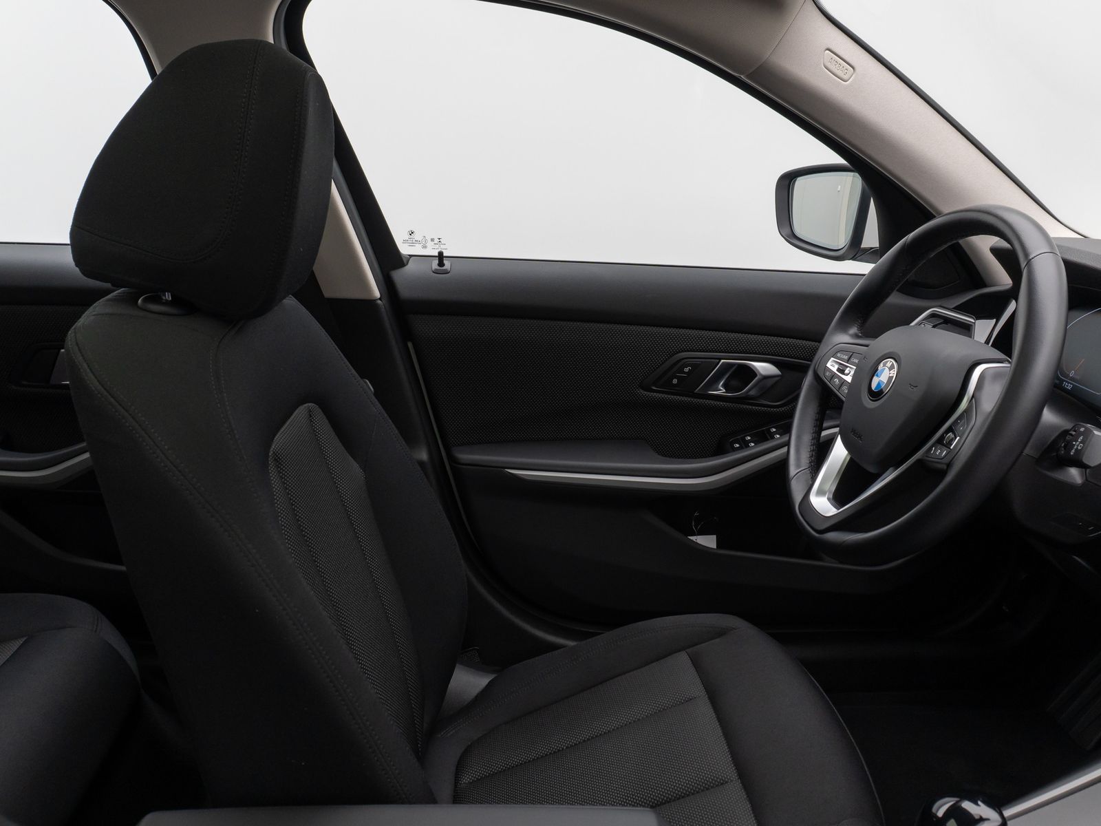 BMW 320d - Samsaru's Car Outlet