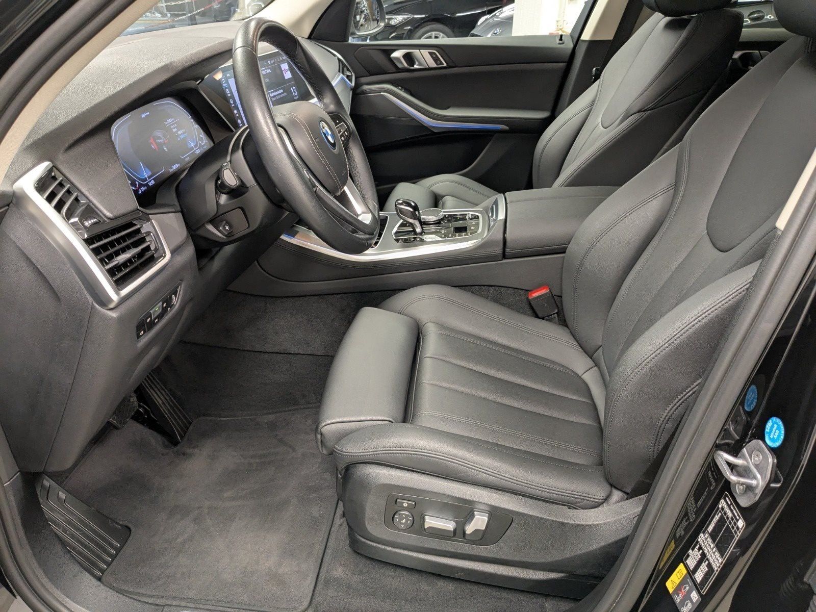 BMW X5 xDrive45e PA SHZ LHZ CP+ DAB 20" AHK LED WLAN
