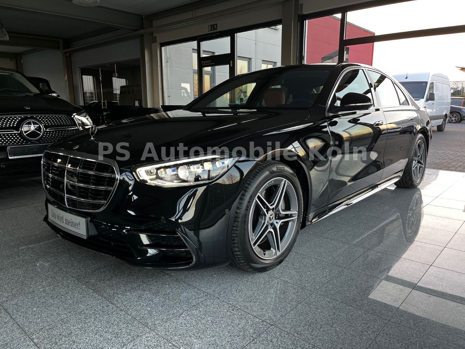 Mercedes-Benz S400d 4M AMG Line - Samsaru's Car Outlet
