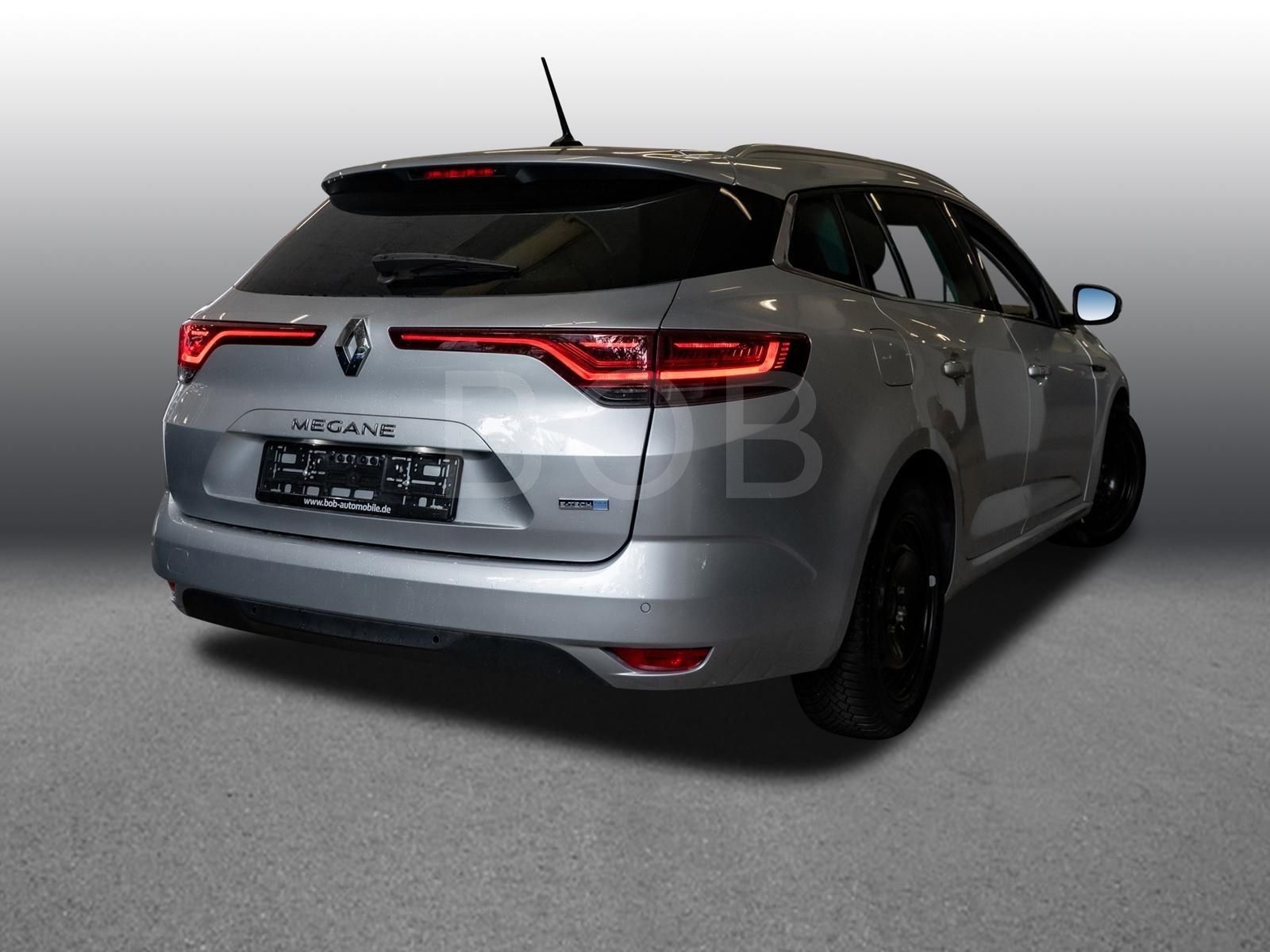 Renault Megane Grandtour ZEN E-TECH Plug-in - Samsaru's Car Outlet