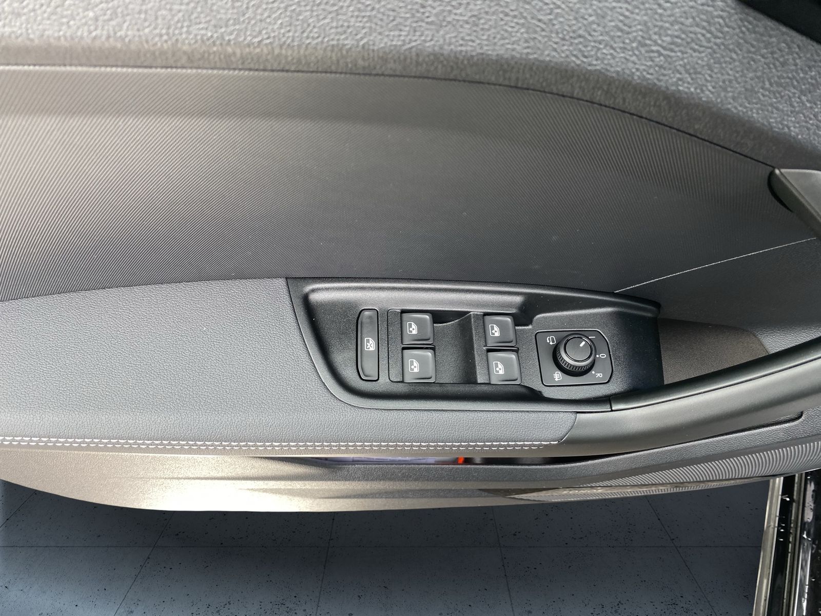 Audi A1 Sportback S line 40 TFSI S tr. LED 18´ Navi+t