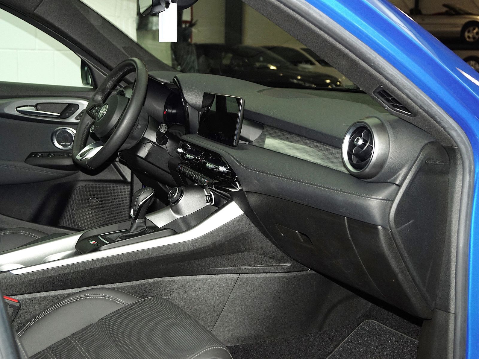 Alfa Romeo Tonale 1.3T Q4 SPECIALE Plug-In Harman