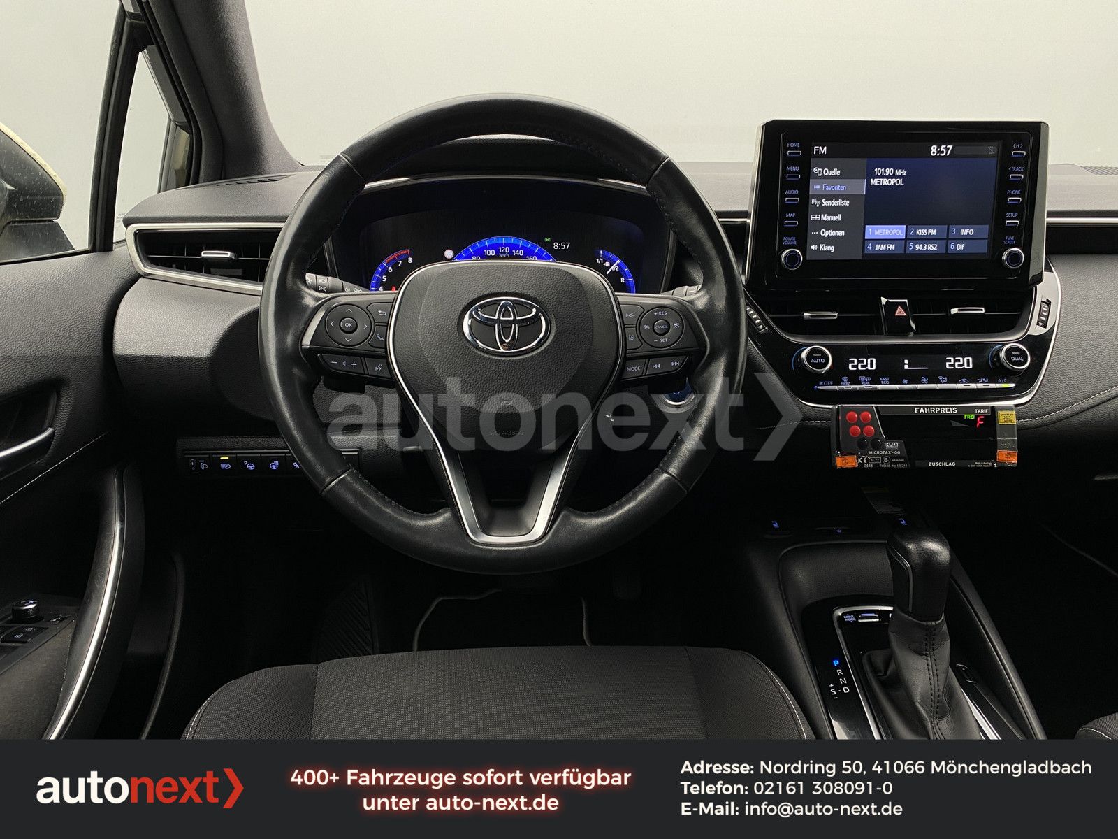 Toyota Corolla 2.0 Hybrid Business Edition - Samsaru's Car Outlet