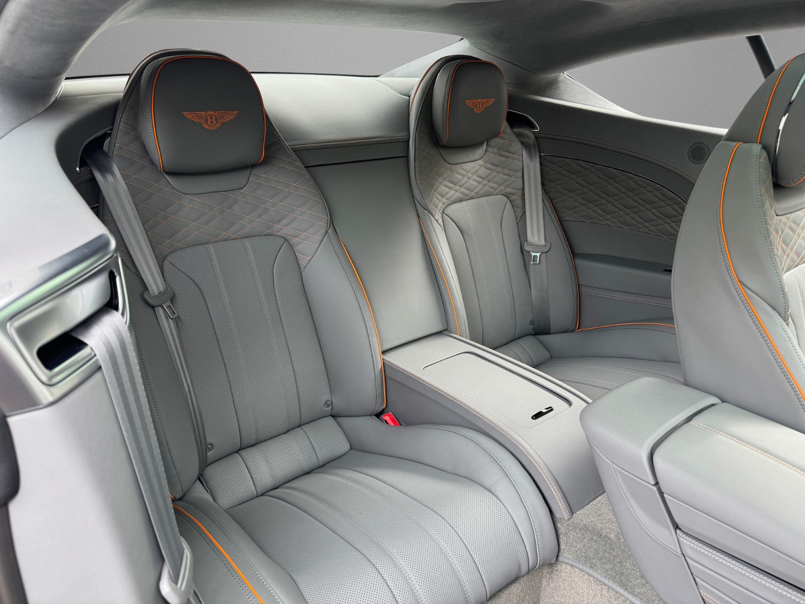 Bentley Continental GT MY 2026 BLACKLINE CARBON STYLING
