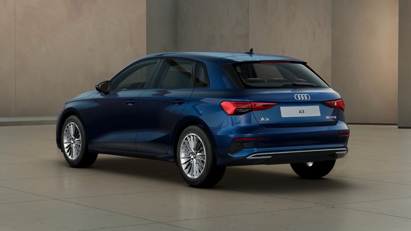 Audi A3 Sportback 35 TFSI advanced - Samsaru's Car Outlet