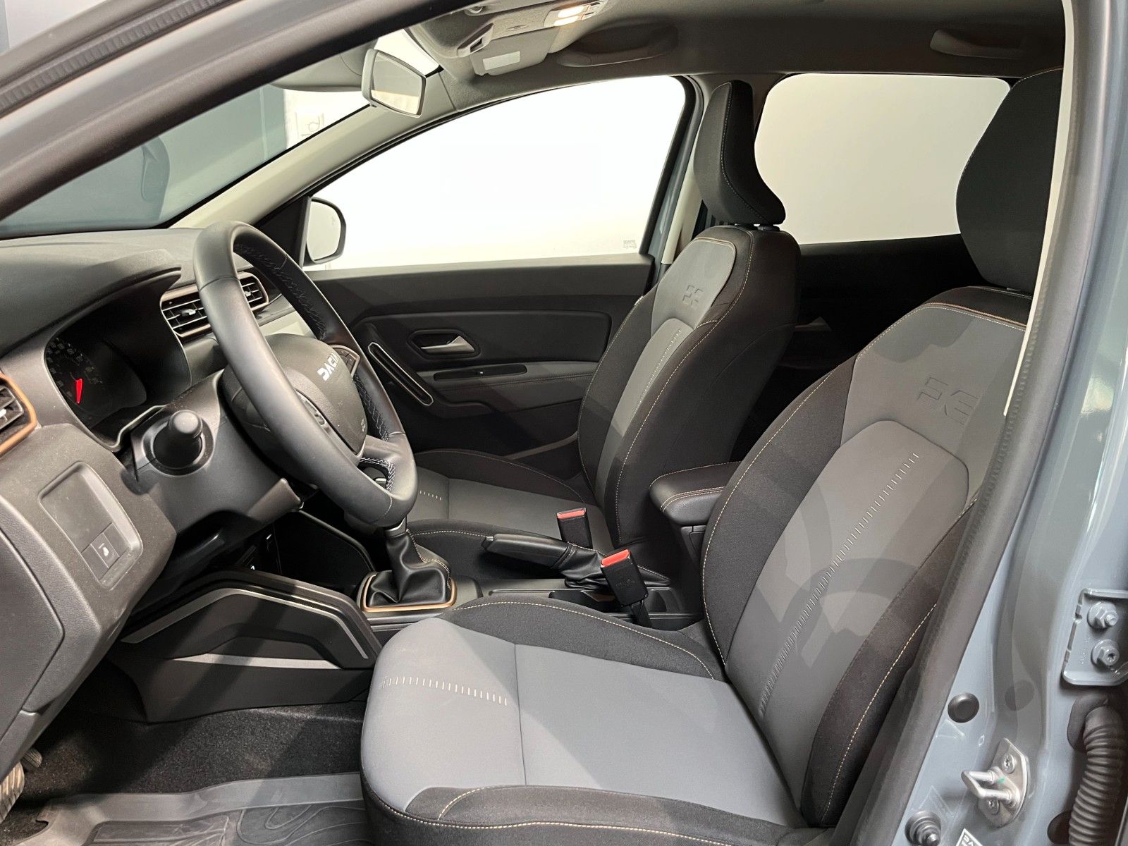 Dacia Duster Extreme Tce 150 - Samsaru's Car Outlet