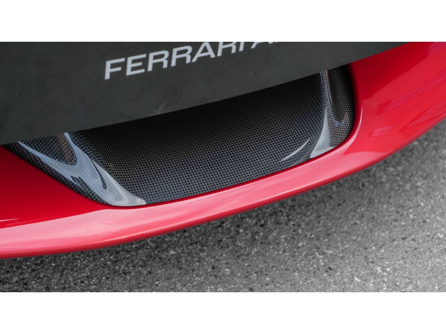 Ferrari SF90 Stradale - Samsaru's Car Outlet