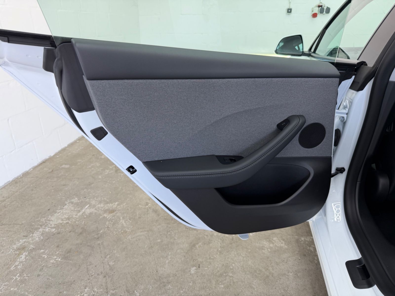 Tesla Model 3 Hinterradantrieb RWD