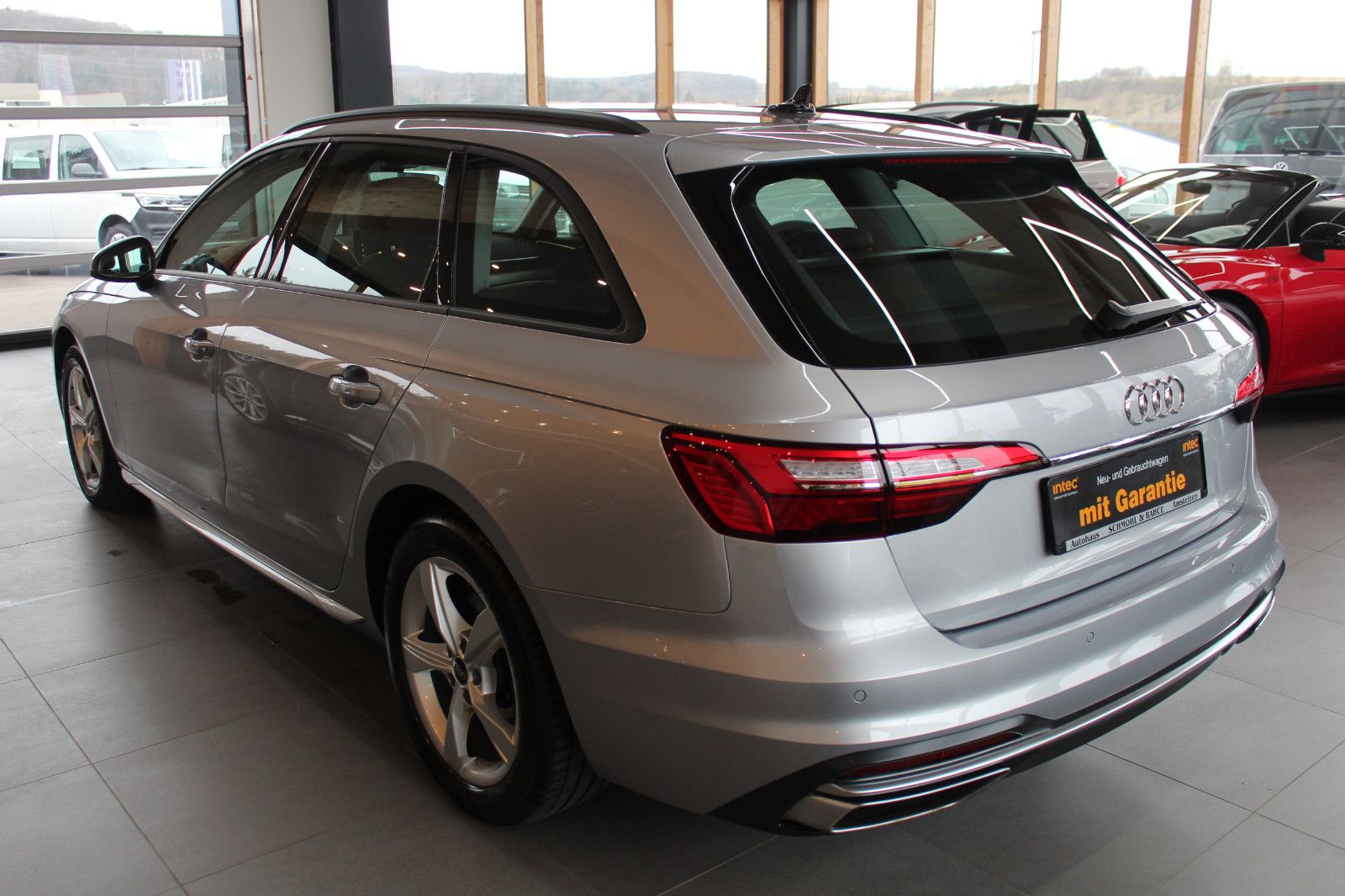 Audi A4 Avant 40 TDI S tronic advanced - Samsaru's Car Outlet