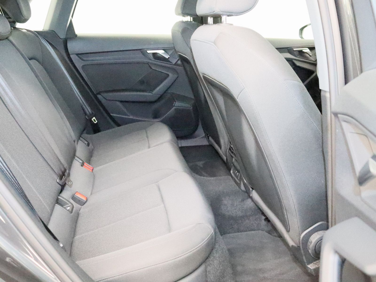 Audi A3 Sportback 40 TFSI e advanced NAVI SHZ PDC