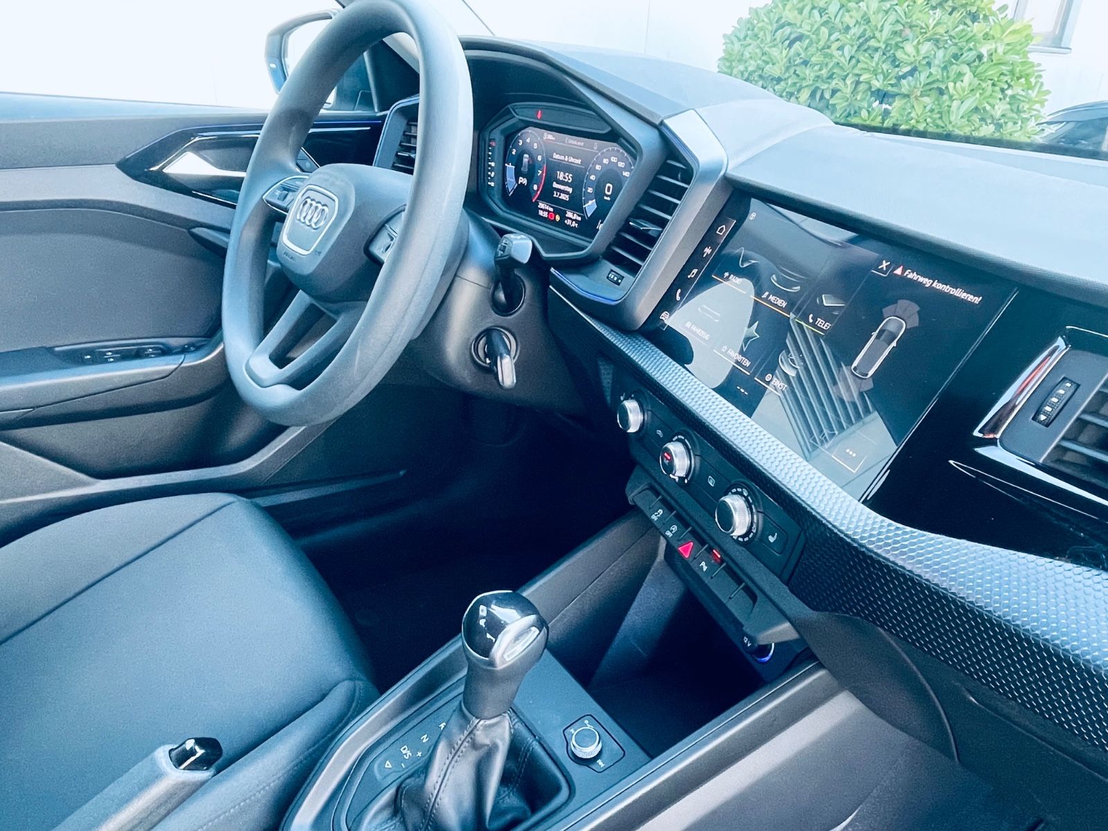 Audi A1 Sportback 25 TFSI - Samsaru's Car Outlet