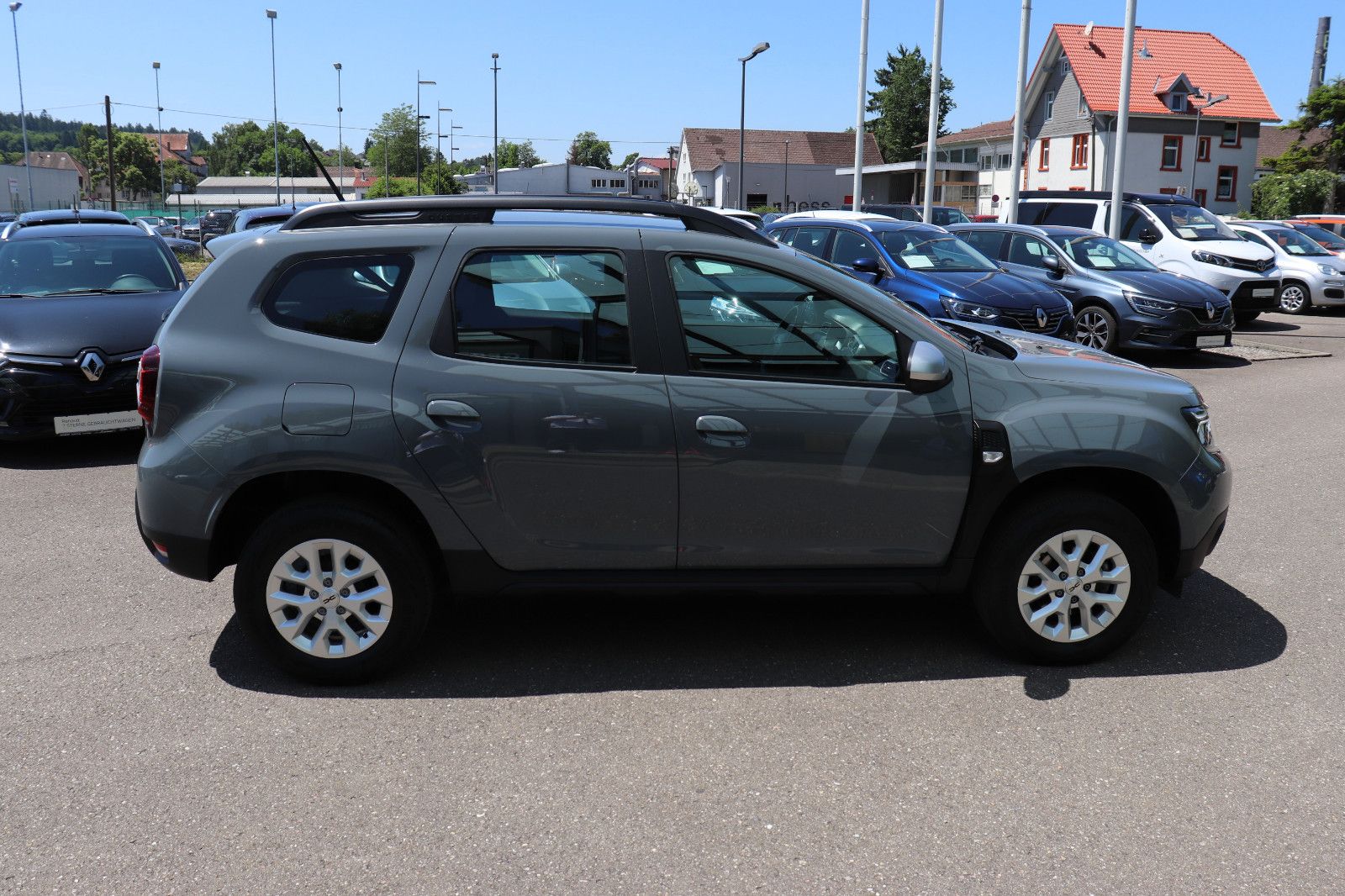 Dacia Duster II Expression - Samsaru's Car Outlet